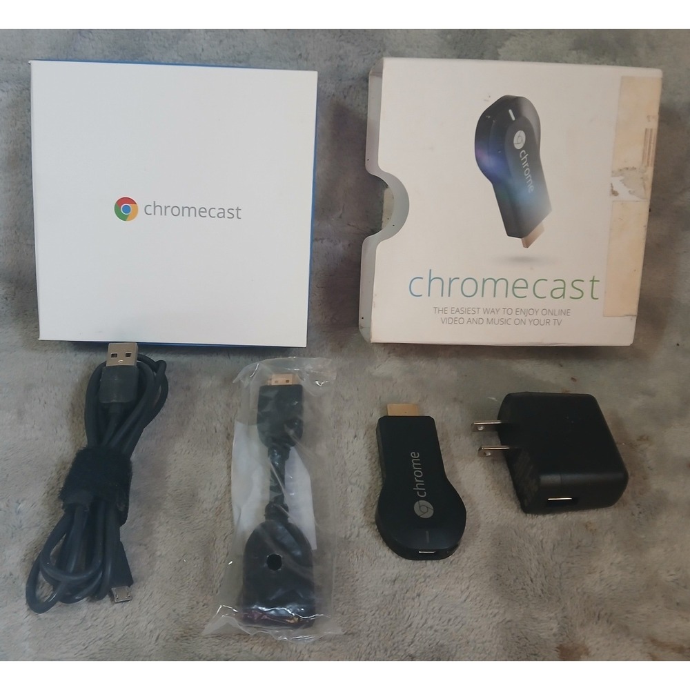 Google Chromecast 1st Generation Digital HD Media‎ Streamer Black H2G2-42 Kit
